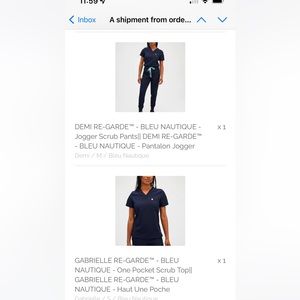 Navy Garde -Malade scrub set medium bottoms small top